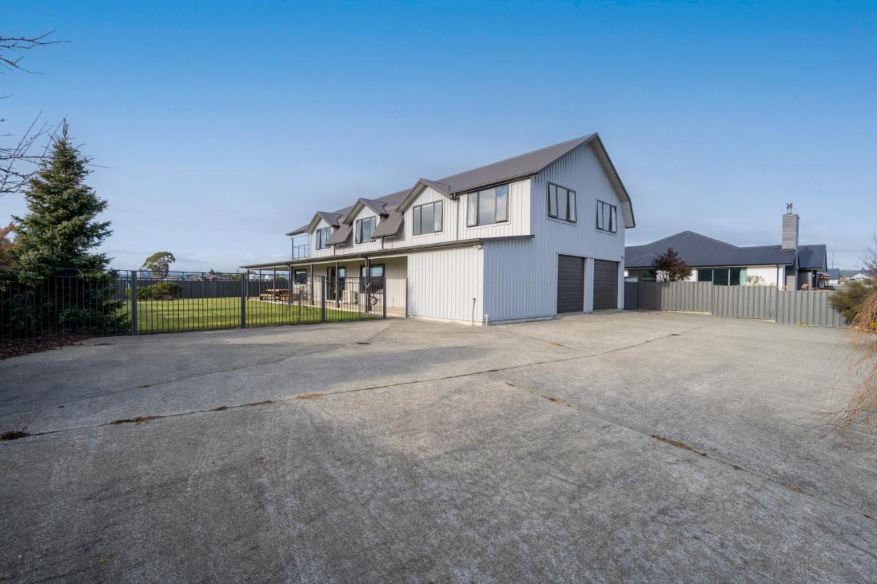 Acheron Homestead - Te Anau Holiday Home Exterior photo